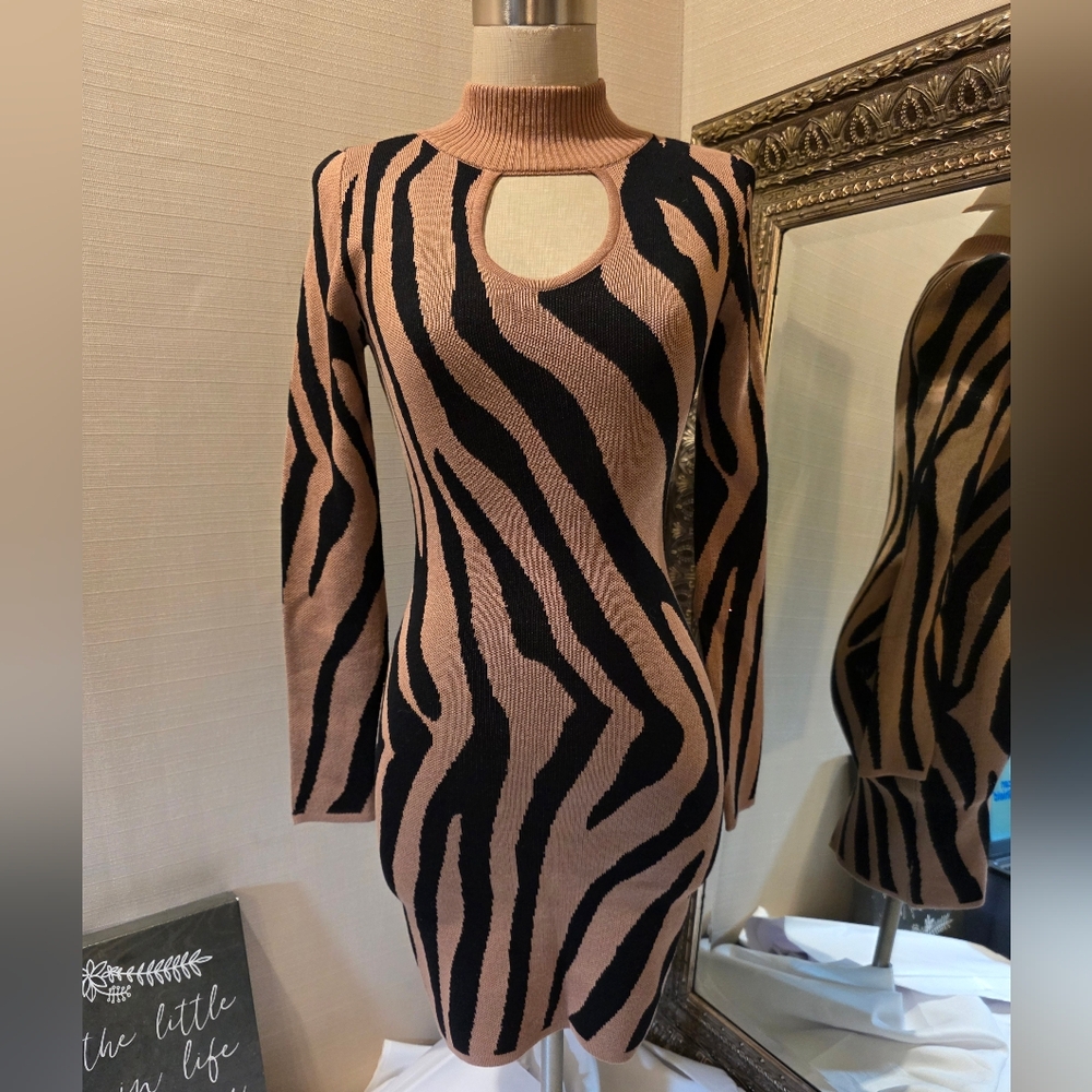 LOVE ALWAYS by FCT. Animal Print Long Sleeve Bodycon Sweater Dress. Small. NWT